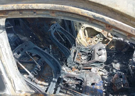 2013 Chevrolet Equinox 1Lt из США, поврежденный, VIN 2GNFLEEK6D6324261